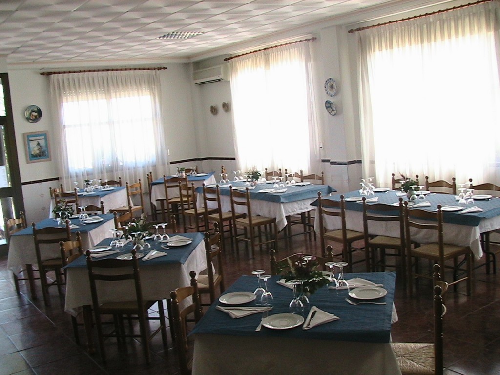 Comedor salón del Restaurante Casa Ángel